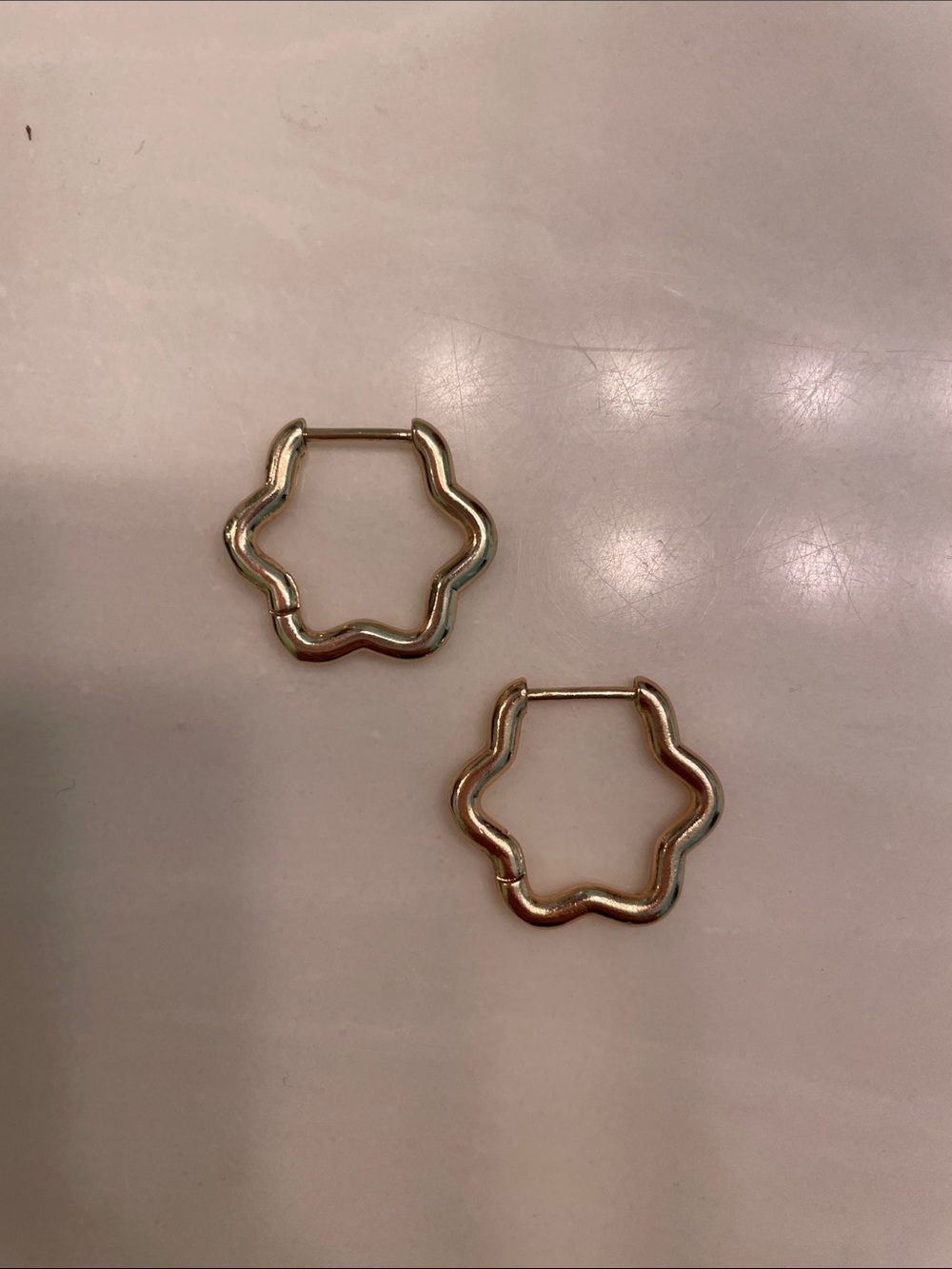 Gold Wavy Flower Hoop Earrings - Women Jewelry